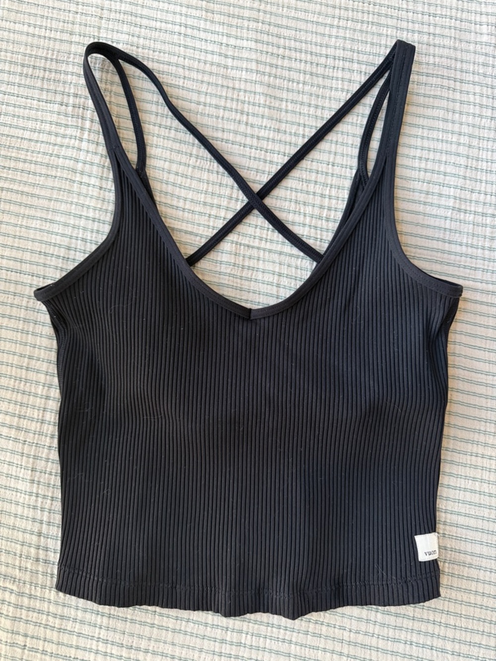 Vuori Ribbed Crop Tank